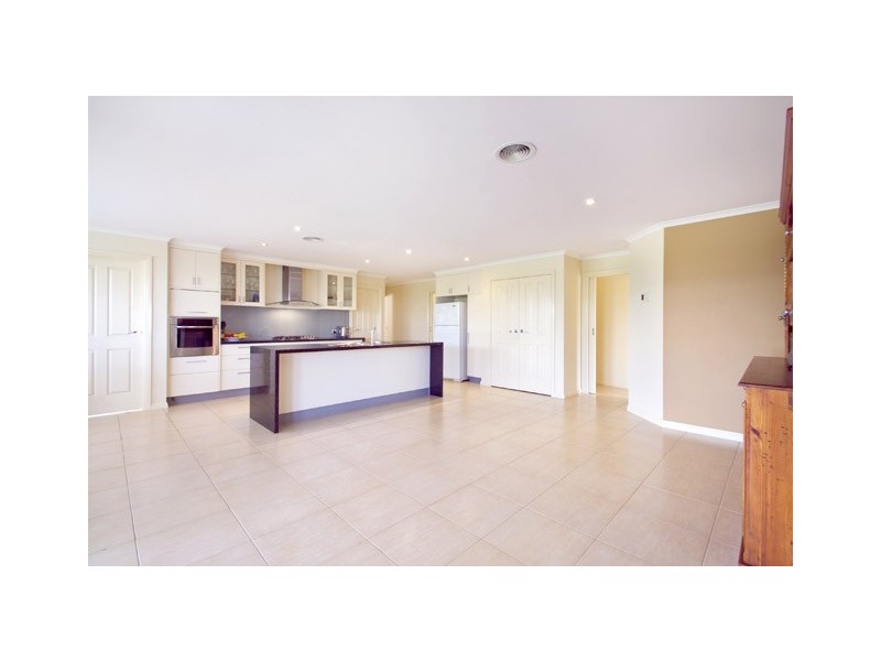 12 MACKILLOP COURT, Traralgon VIC 3844