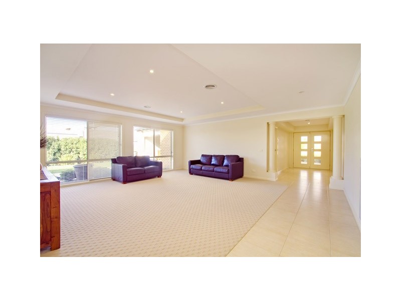 12 MACKILLOP COURT, Traralgon VIC 3844