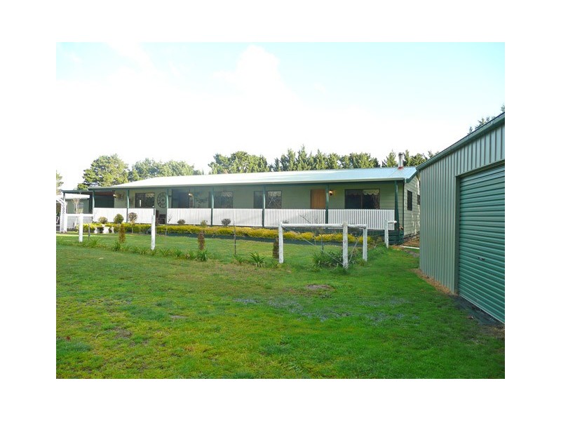 9 VARNEY CRESCENT, Traralgon VIC 3844