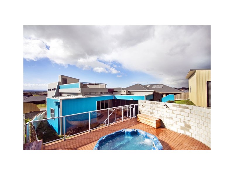 13 NOTTING HILL, Traralgon VIC 3844