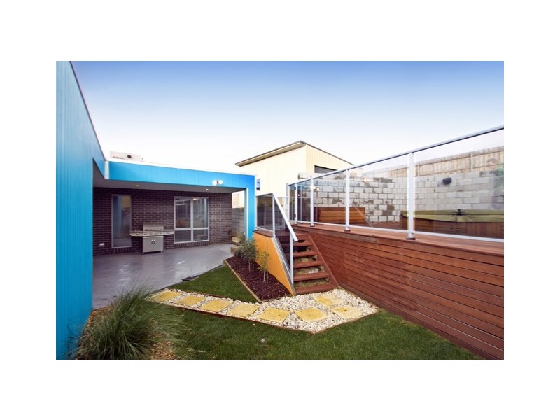 13 NOTTING HILL, Traralgon VIC 3844