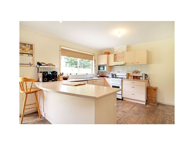 15 MELE’S ROAD, Hazelwood North VIC 3840