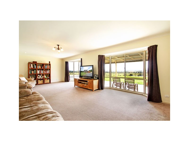 15 MELE’S ROAD, Hazelwood North VIC 3840