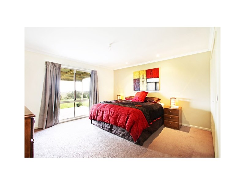 15 MELE’S ROAD, Hazelwood North VIC 3840