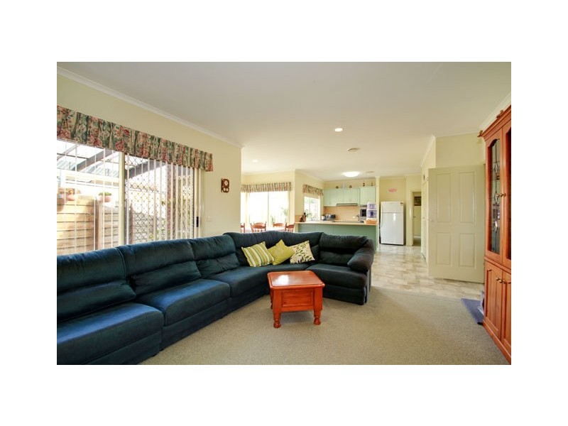 11 MITCHELL DRIVE, Traralgon VIC 3844