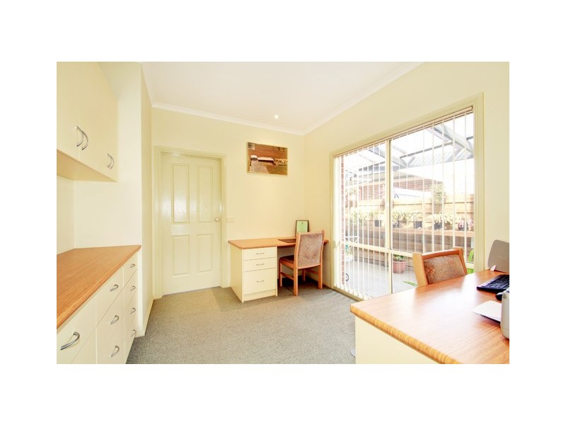 11 MITCHELL DRIVE, Traralgon VIC 3844