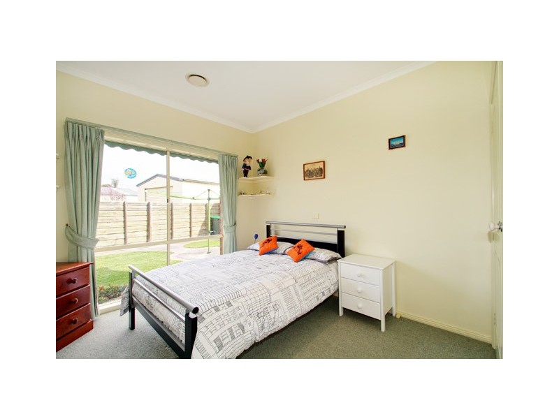 11 MITCHELL DRIVE, Traralgon VIC 3844