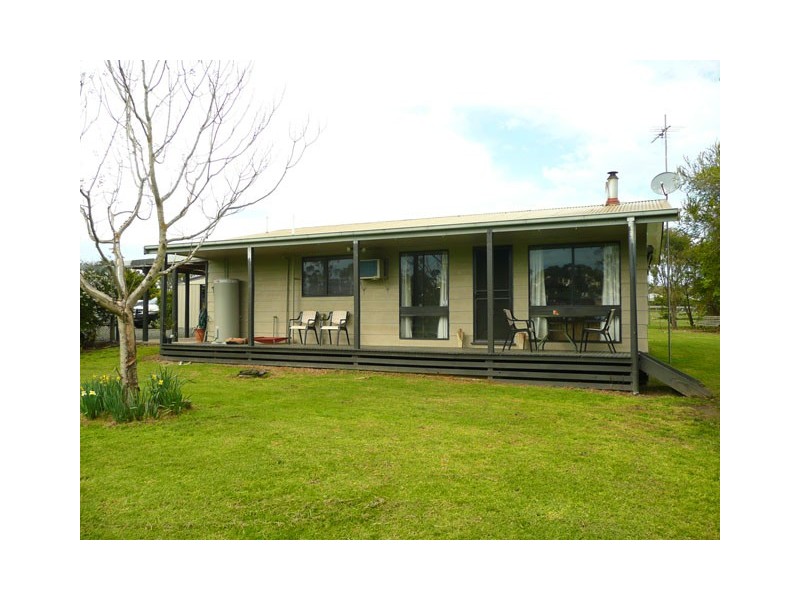 240 CLARKES ROAD, Hazelwood North VIC 3840