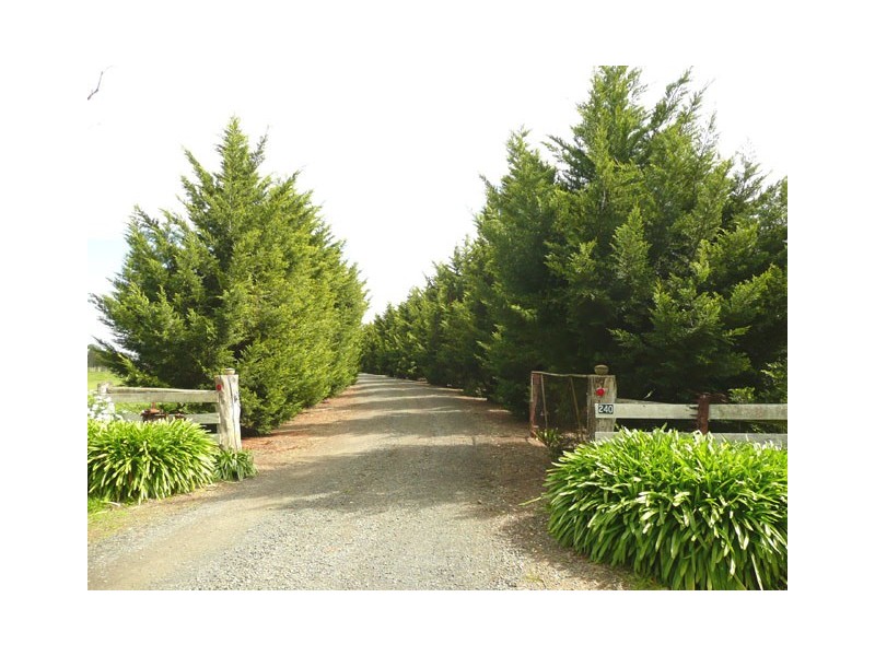 240 CLARKES ROAD, Hazelwood North VIC 3840