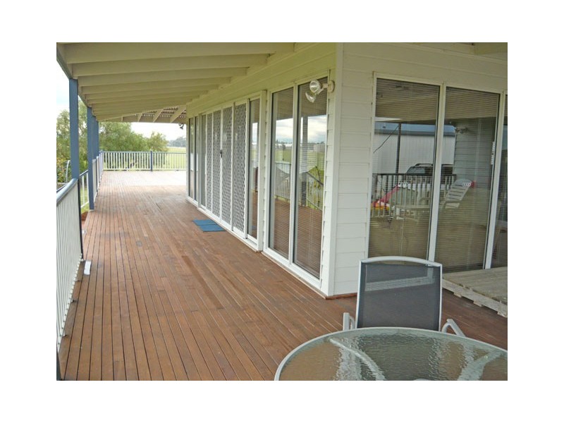 10 WILLUNG ROAD, Rosedale VIC 3847