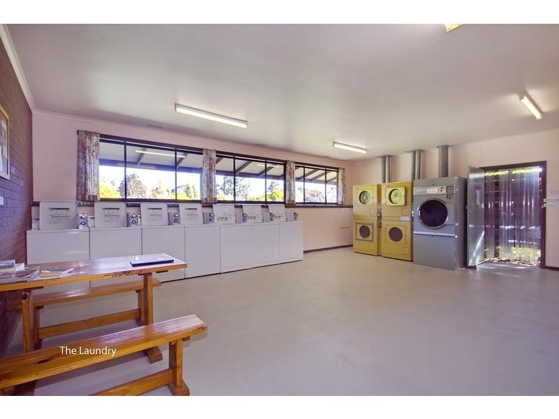 9 Village Avenue, Traralgon VIC 3844
