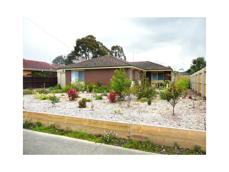 29 HAWTHORN CRESCENT, Churchill VIC 3842