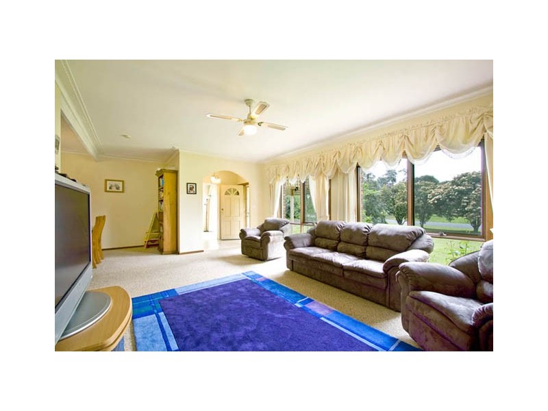 26-30 CAREY DRIVE, Glengarry VIC 3854