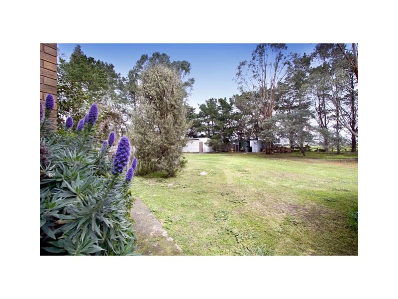 26-30 CAREY DRIVE, Glengarry VIC 3854