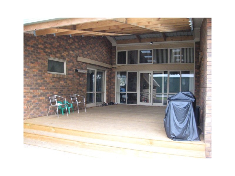 26-30 CAREY DRIVE, Glengarry VIC 3854