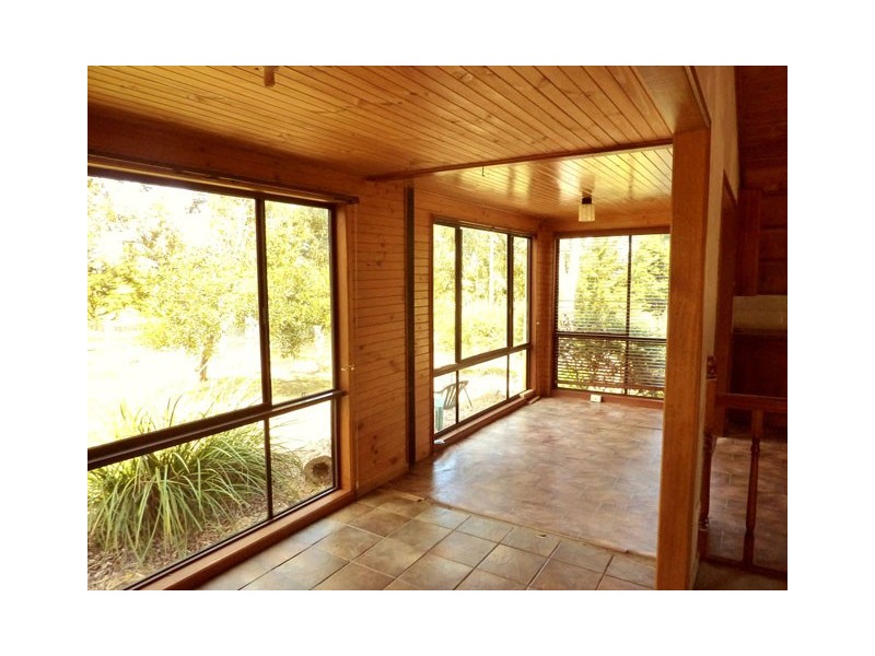 124 SOUTH GIPPSLAND HIGHWAY, Woodside VIC 3874