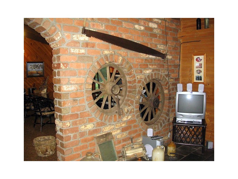 1279 LICOLA ROAD, Glenmaggie VIC 3858