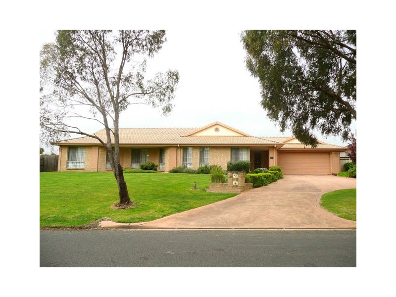 108 HICKOX STREET, Traralgon VIC 3844