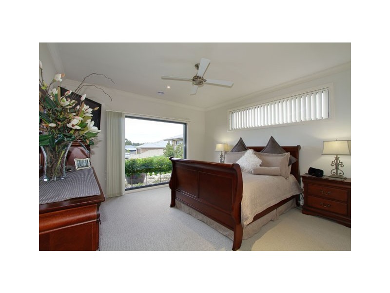 4 WALLABY GRASS RISE, Traralgon VIC 3844