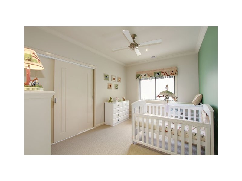 4 WALLABY GRASS RISE, Traralgon VIC 3844