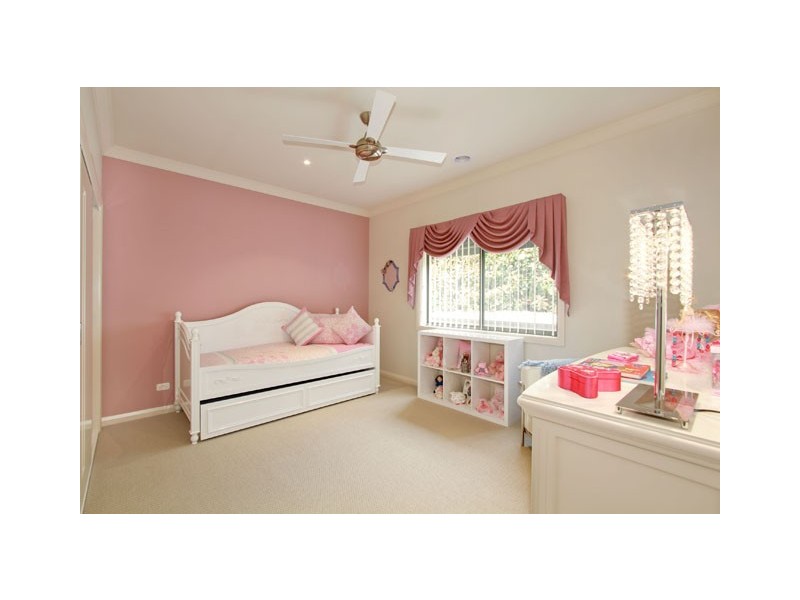 4 WALLABY GRASS RISE, Traralgon VIC 3844