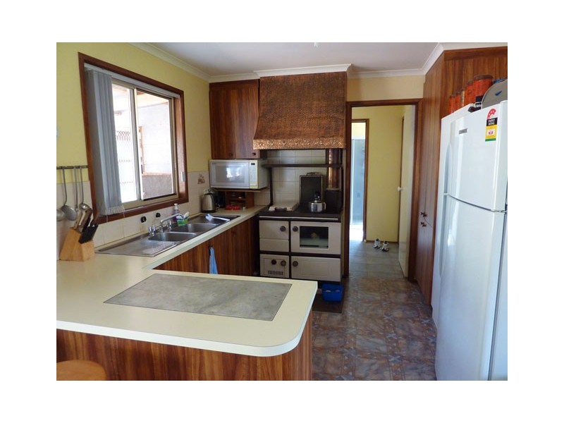 367 Woodside Carrajung Road, Carrajung VIC 3844