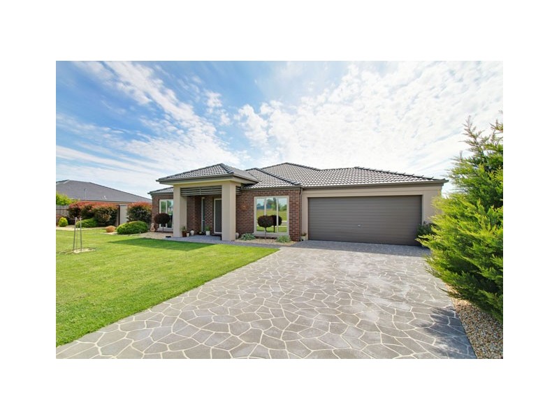 12 WATERRUN CLOSE, Traralgon VIC 3844