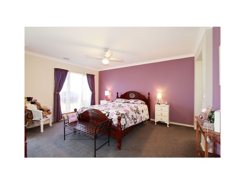 12 WATERRUN CLOSE, Traralgon VIC 3844
