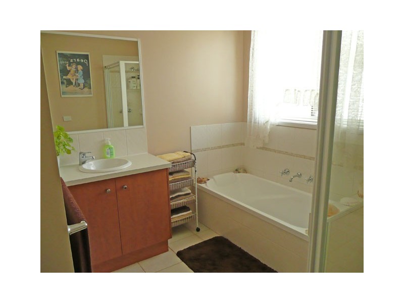 6 CAGNEY COURT, Traralgon VIC 3844