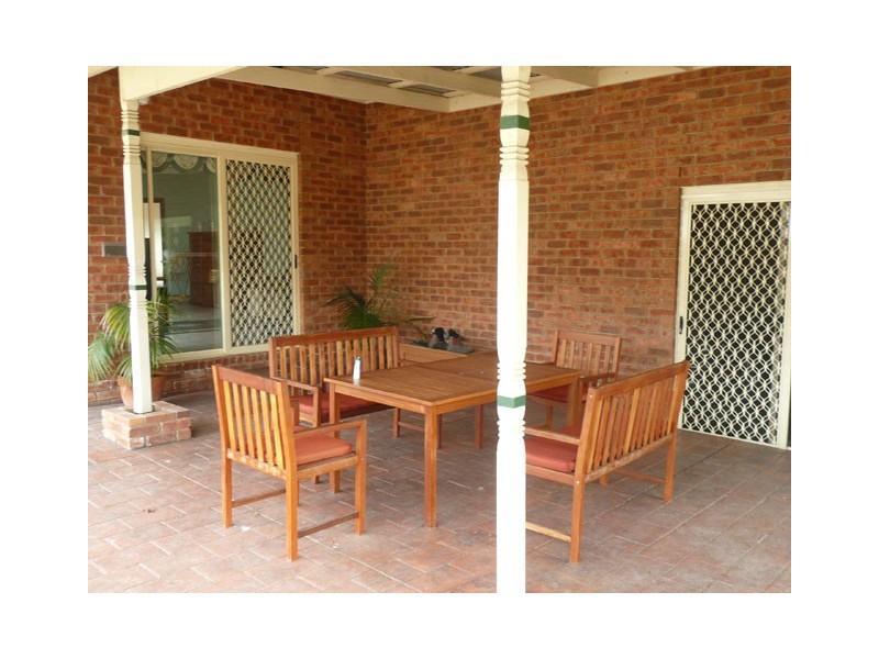 75 WARREN TERRACE, Hazelwood North VIC 3840