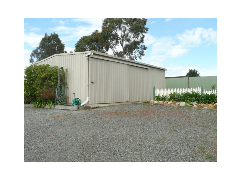 75 WARREN TERRACE, Hazelwood North VIC 3840