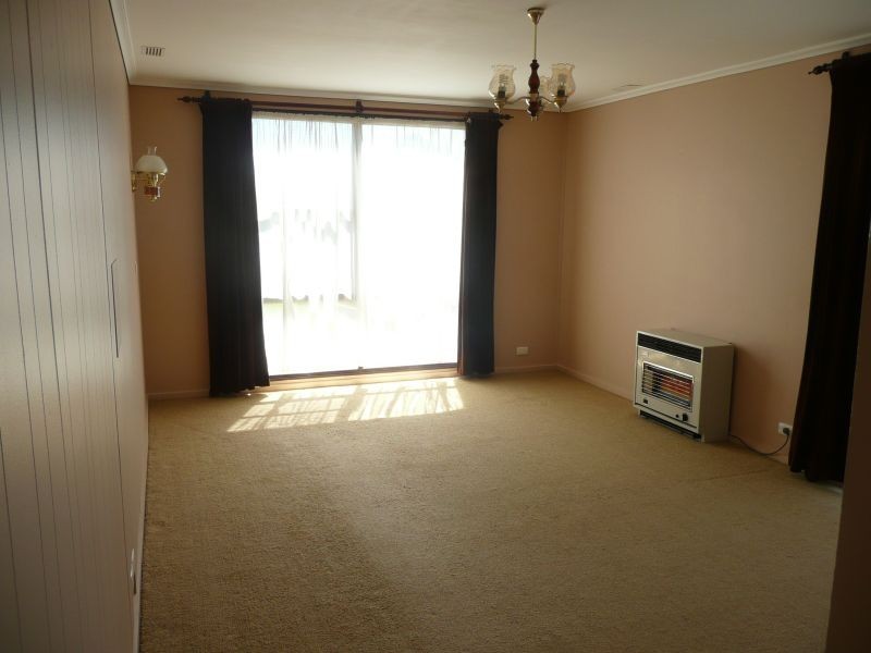 60 Maple Crescent, Churchill VIC 3842