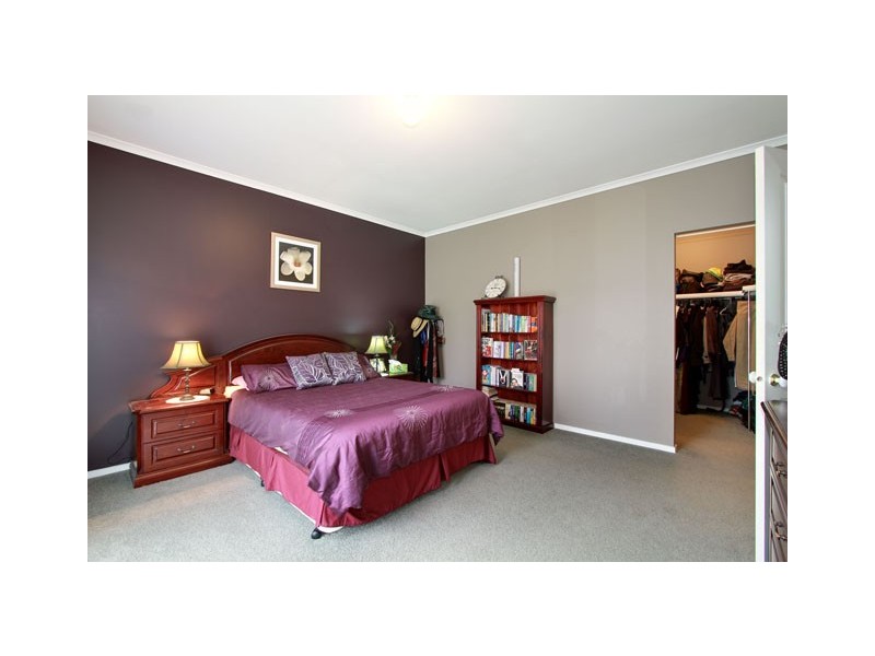 92 MAIN ROAD, Tyers VIC 3844