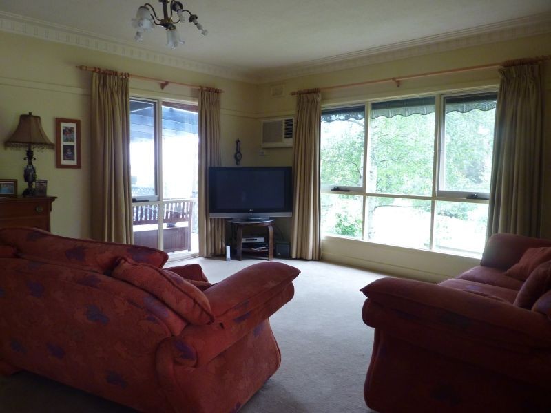 49 High Street, Traralgon VIC 3844