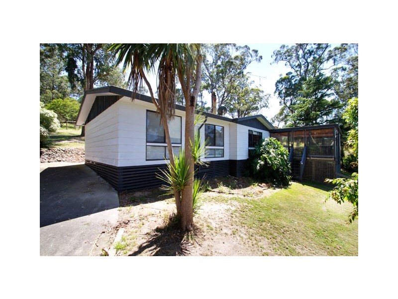 4 Gilmours Road, Tyers VIC 3844