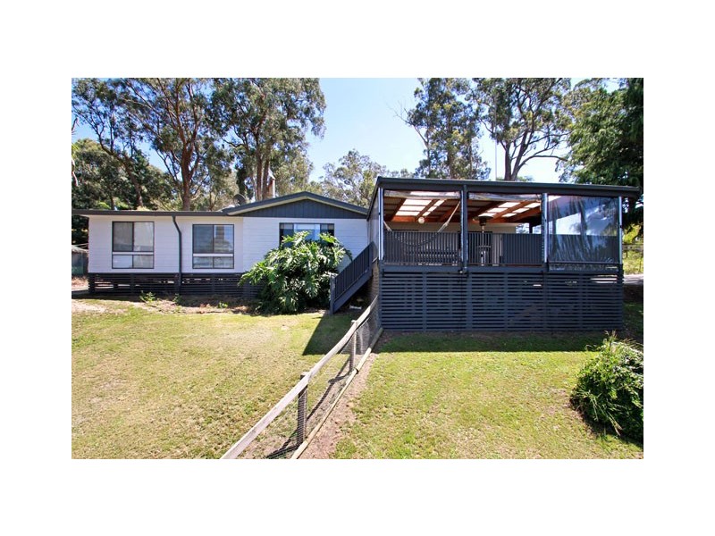 4 Gilmours Road, Tyers VIC 3844