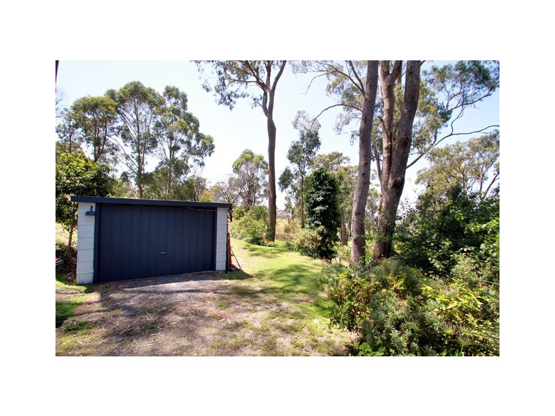 4 Gilmours Road, Tyers VIC 3844