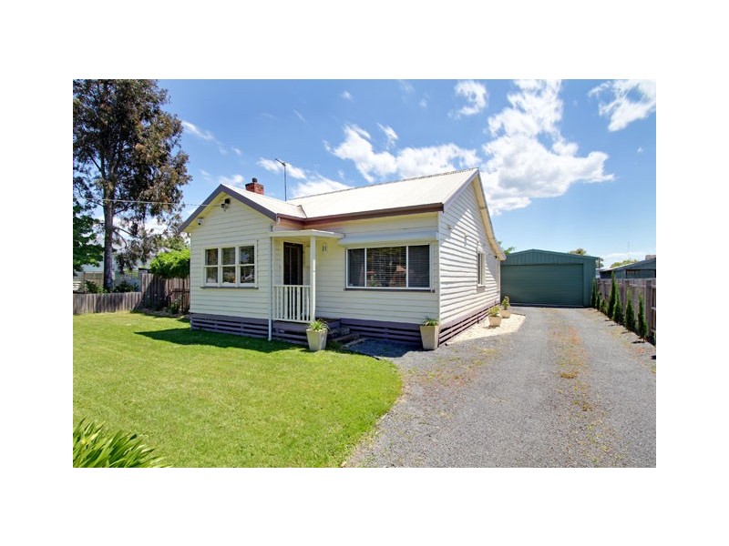 2 Pollock Avenue, Traralgon VIC 3844
