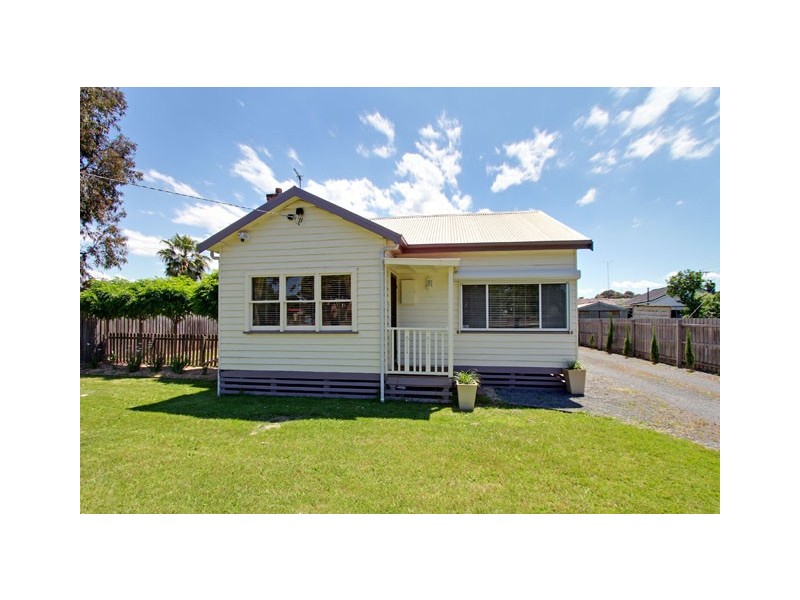 2 Pollock Avenue, Traralgon VIC 3844