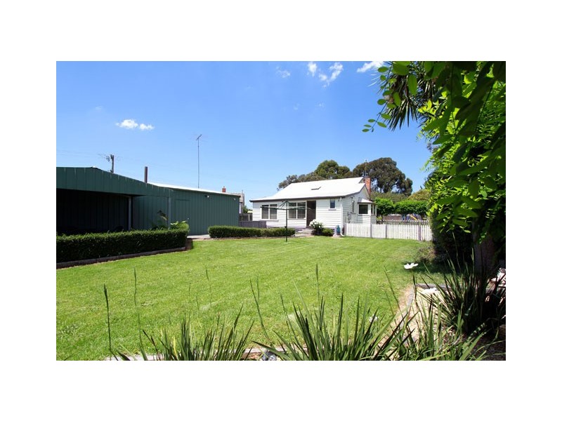 2 Pollock Avenue, Traralgon VIC 3844