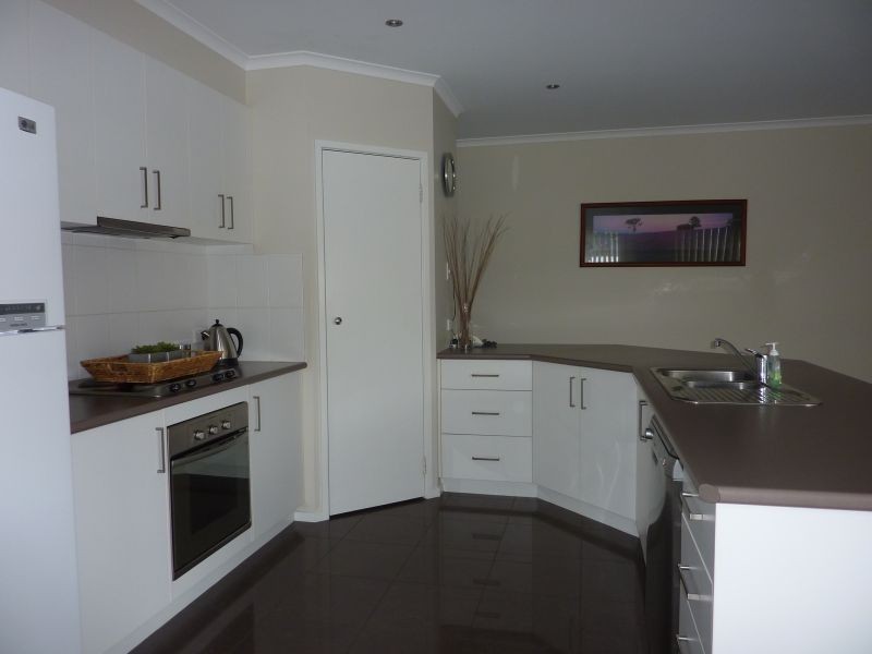 8 Cashmere Drive, Traralgon South VIC 3844