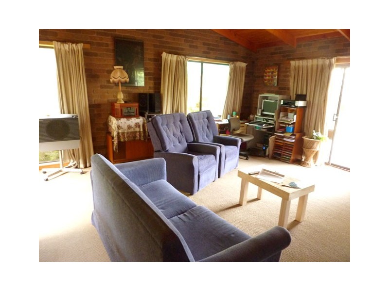 69 Boulton Crescent, Tyers VIC 3844
