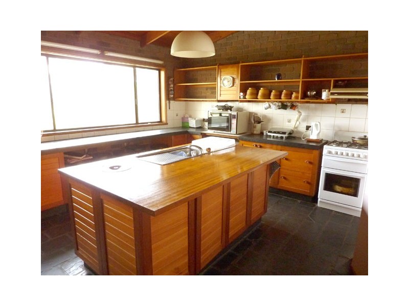 69 Boulton Crescent, Tyers VIC 3844