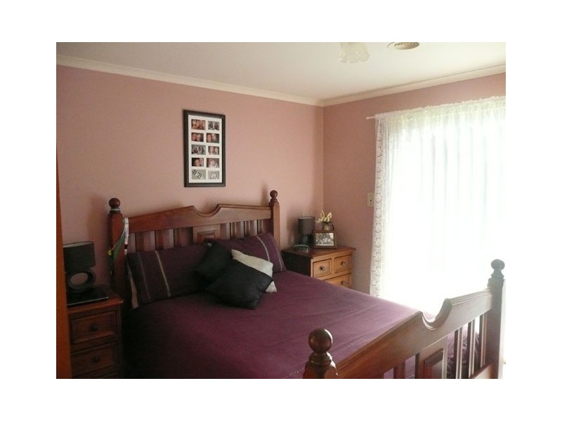 27 Riley Street, Traralgon VIC 3844