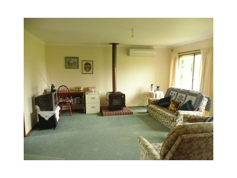 516 Merrimans Creek Road, Gormandale VIC 3873
