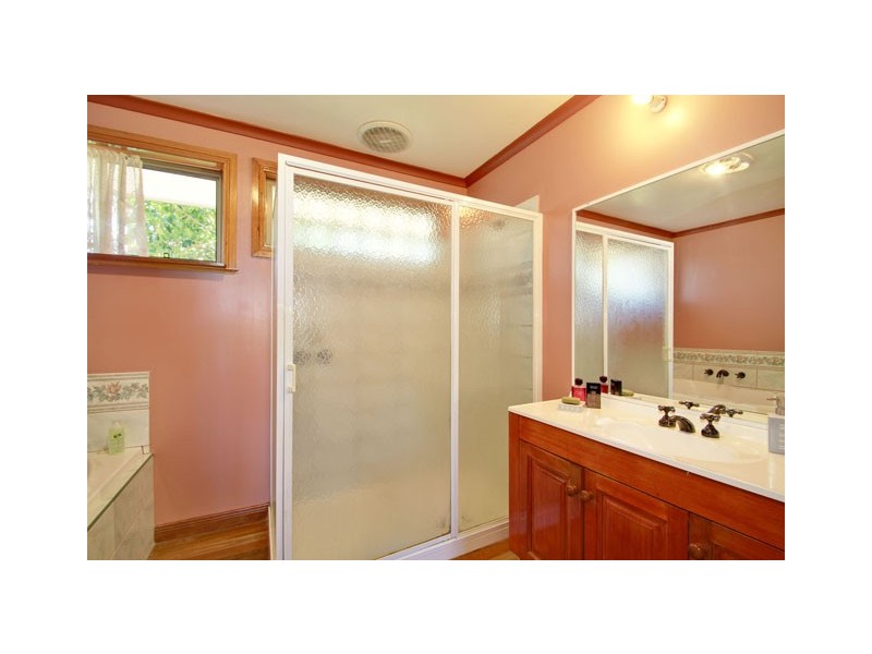 43 McNairn Road, Traralgon VIC 3844