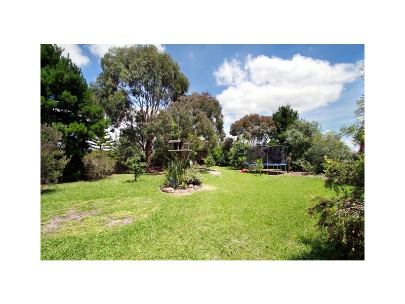 43 McNairn Road, Traralgon VIC 3844