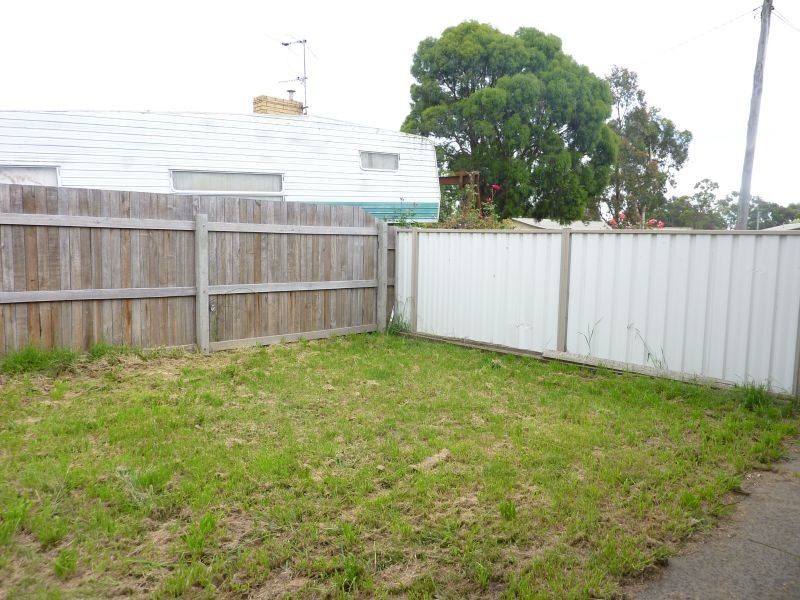 1/73 Albert Street, Rosedale VIC 3847