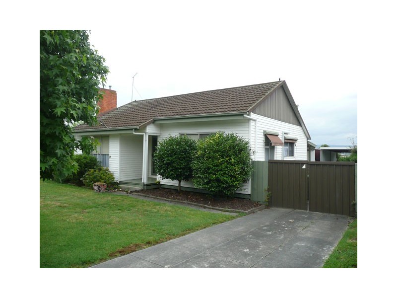 14 Chenhall Crescent, Traralgon VIC 3844