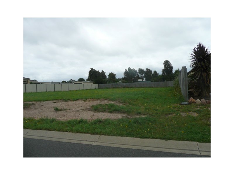 9 Merino Court, Traralgon VIC 3844